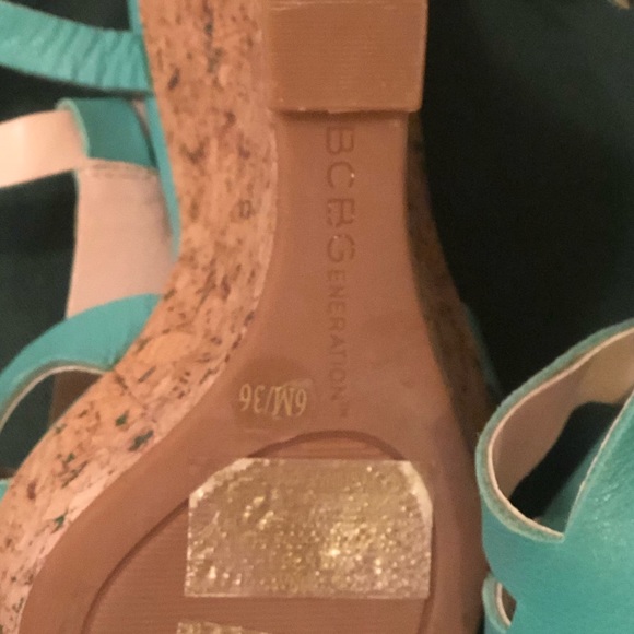 Brand new BCBG wedges 💚 - Picture 3 of 3